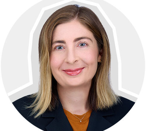 April Williamson's headshot