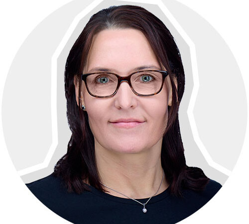 Vanessa Peters Hinton headshot