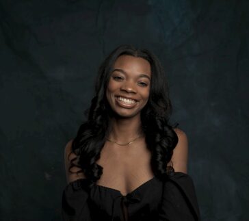 Kristian Monet's headshot